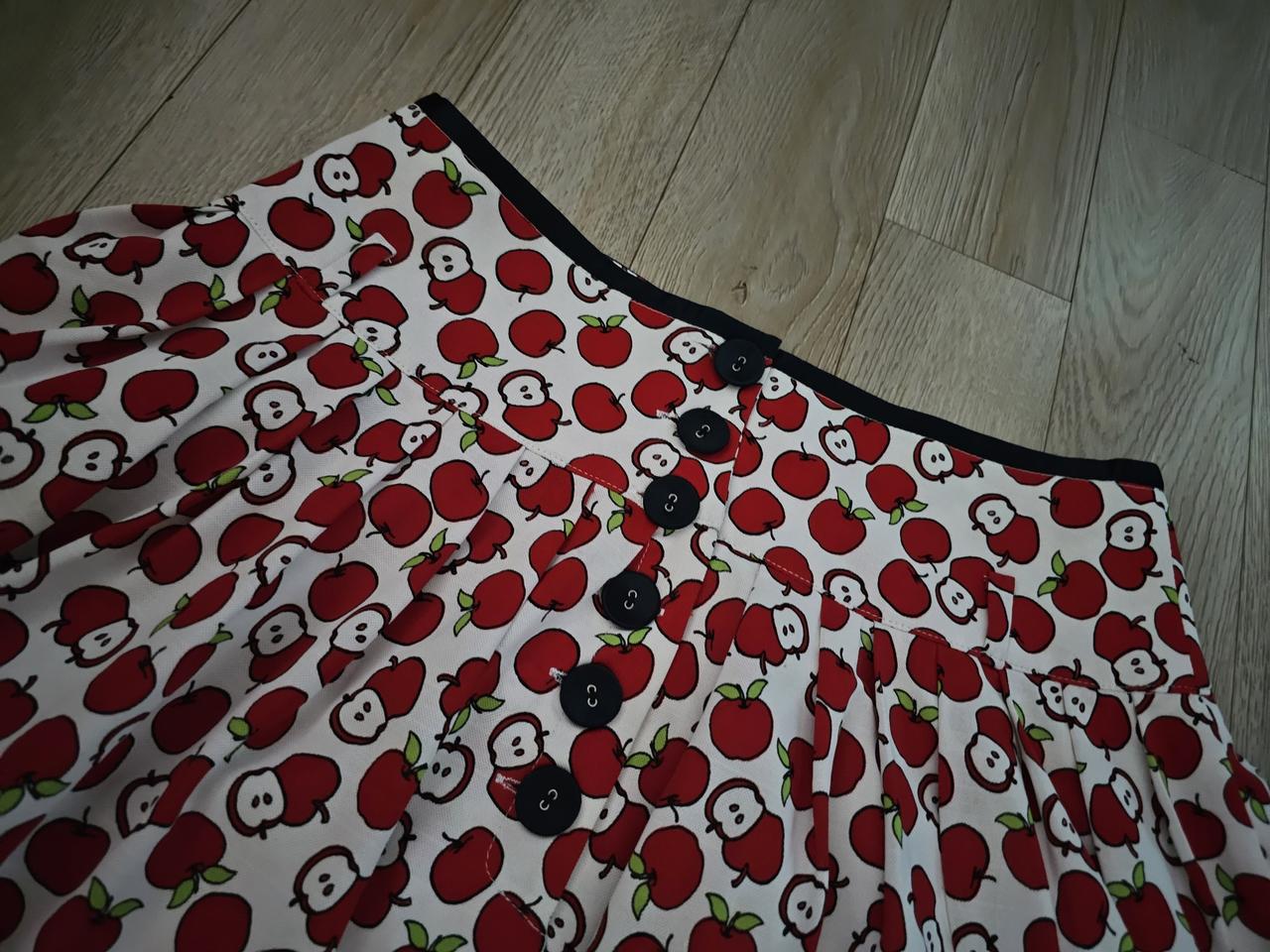 달콤 귀욤 체리스커트