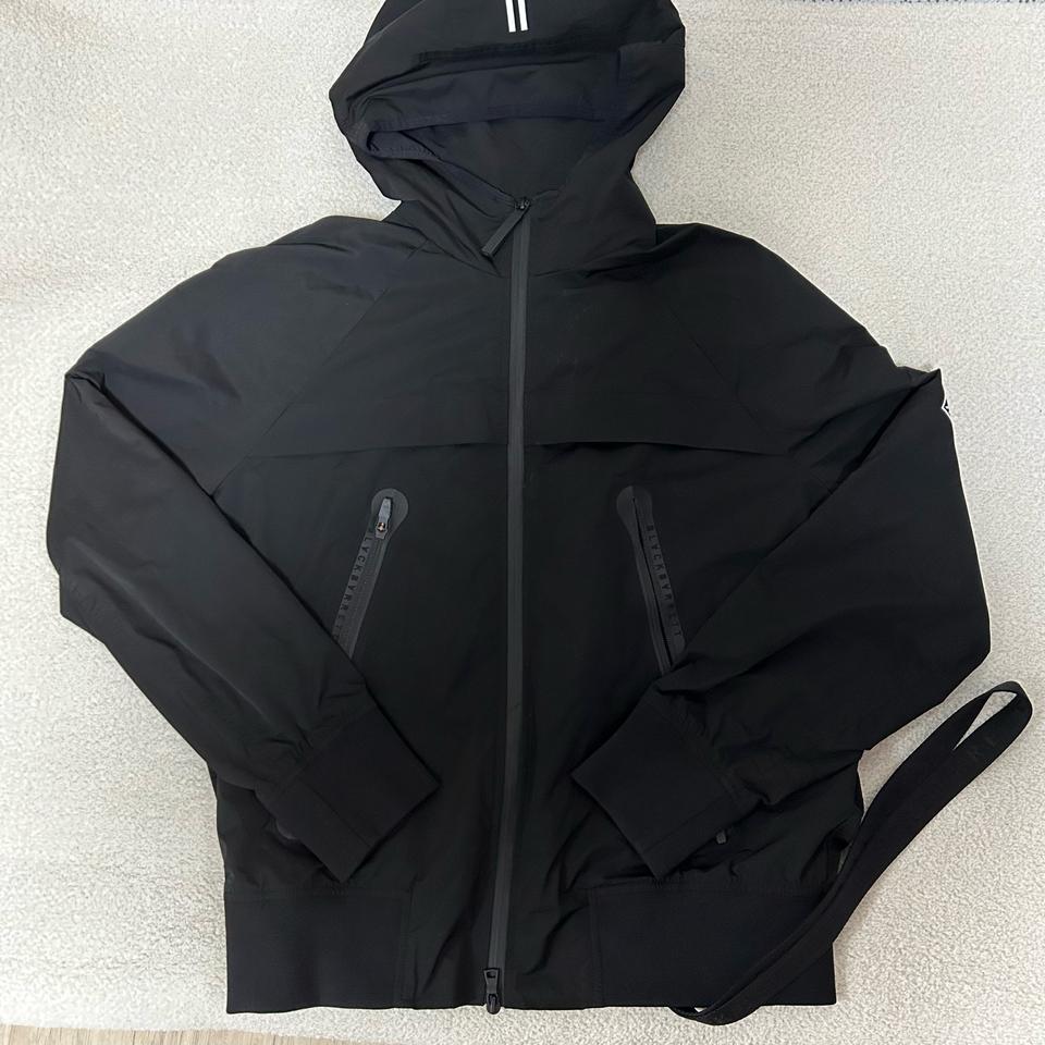 블랙바렛x닐바렛 점퍼