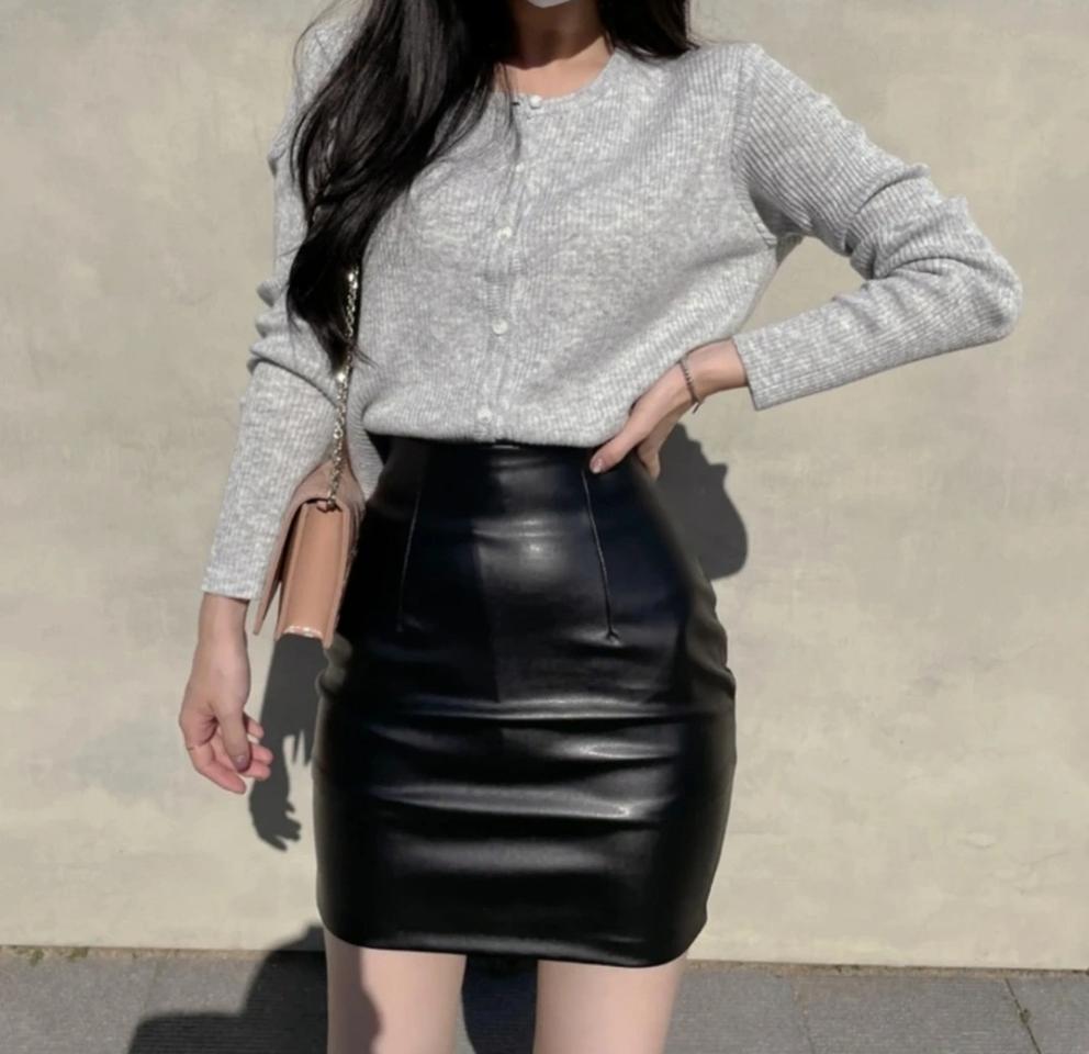 에이블리 가죽치마 새상품