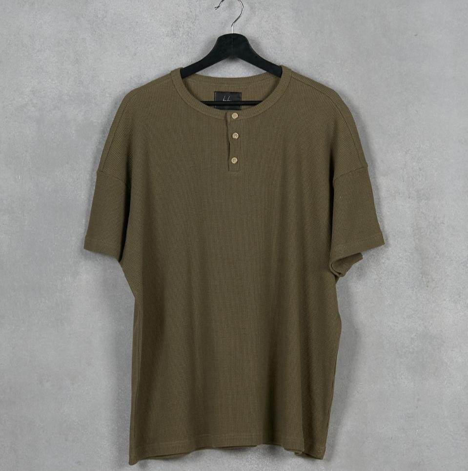 KayKay 데저트 와플헨리넥 반팔티 카키 1 (새상품)