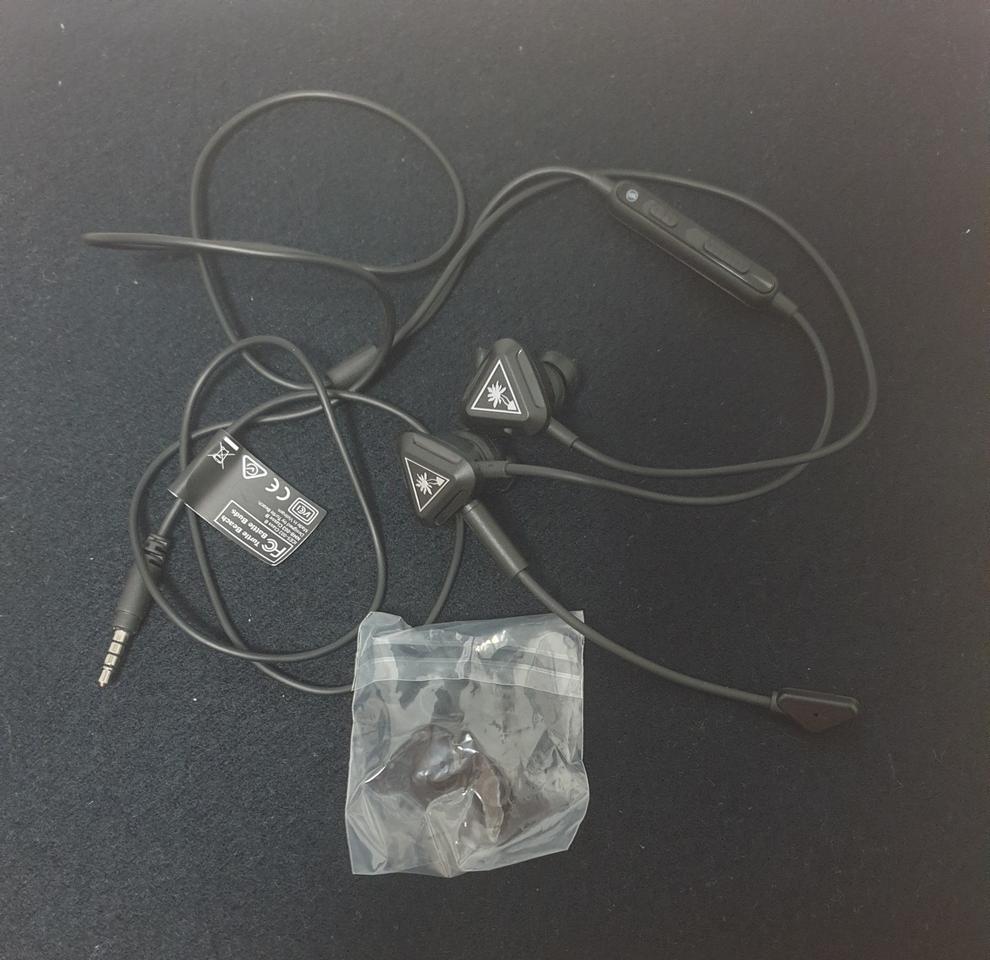 터틀비치 게이밍 이어셋 마이크 팝니다