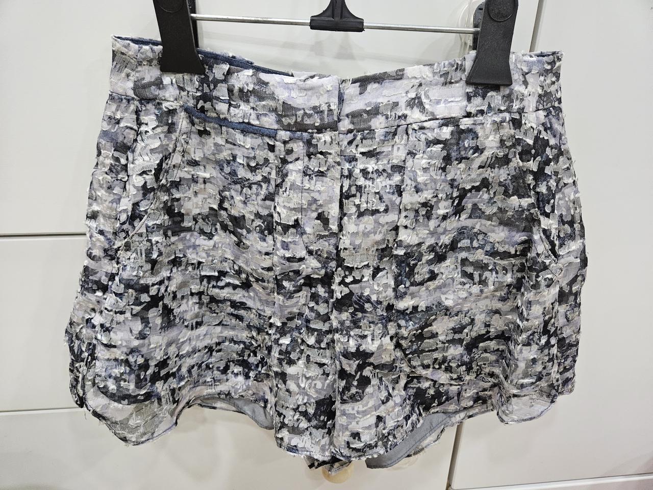 한섬 SJSJ 쉬폰 반바지