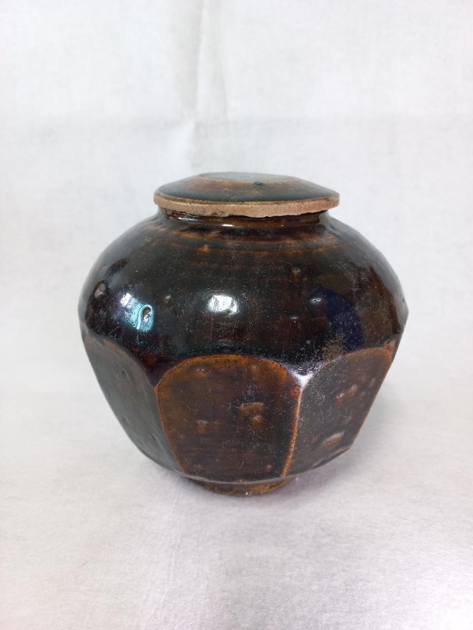 석간주10각 유개호