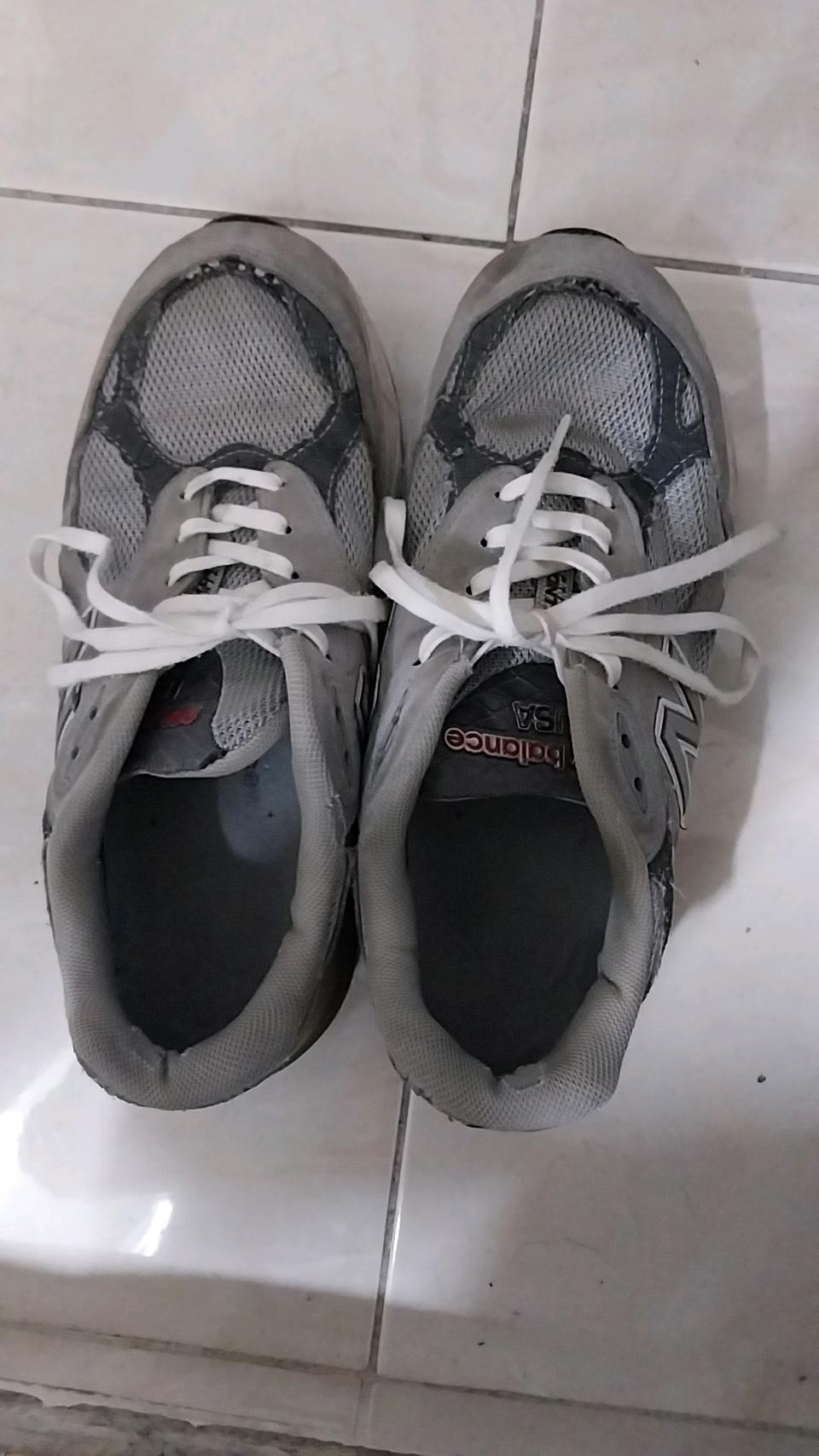 뉴발란스 w990 260사이즈