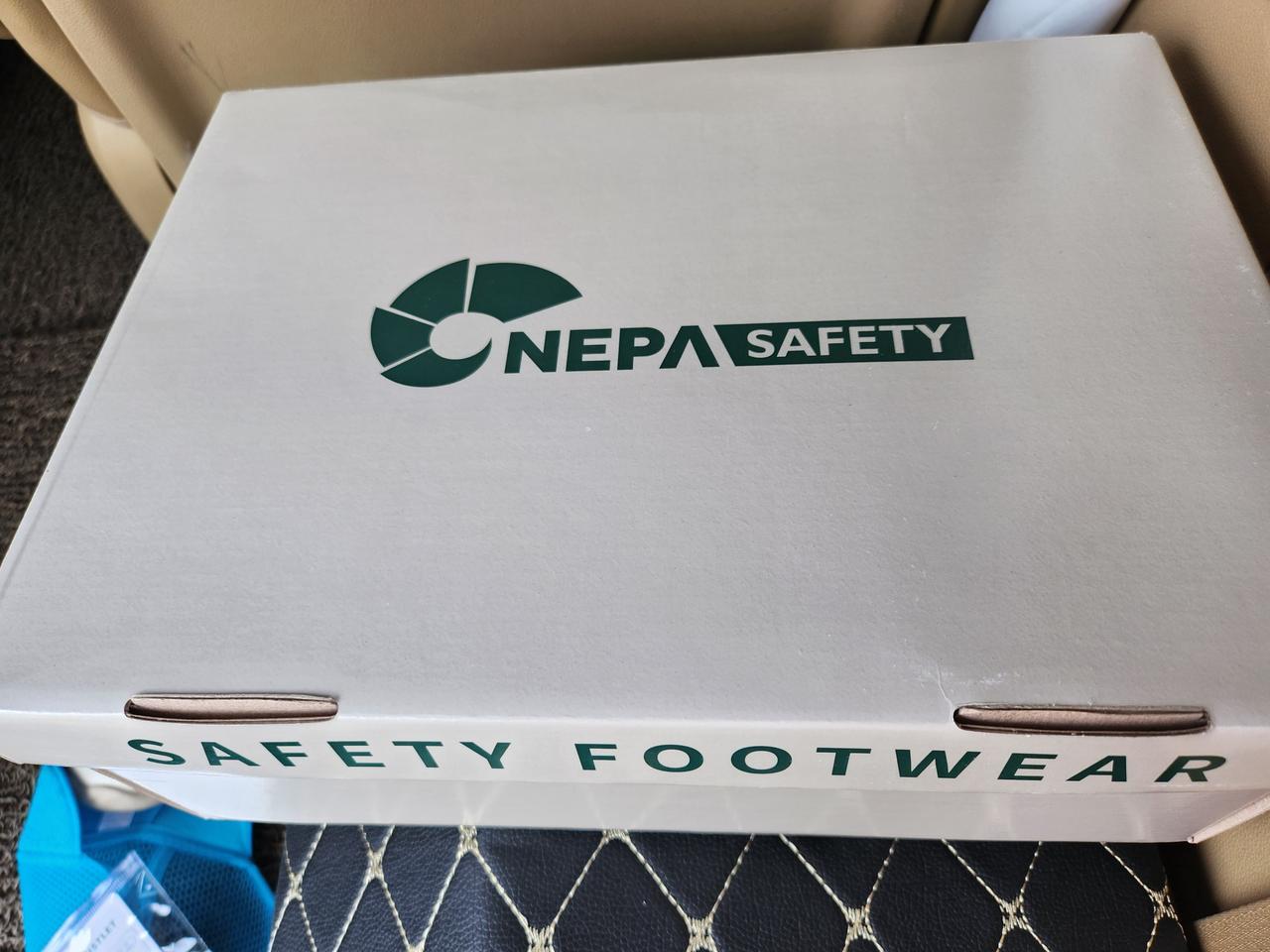 네파 안전화 260