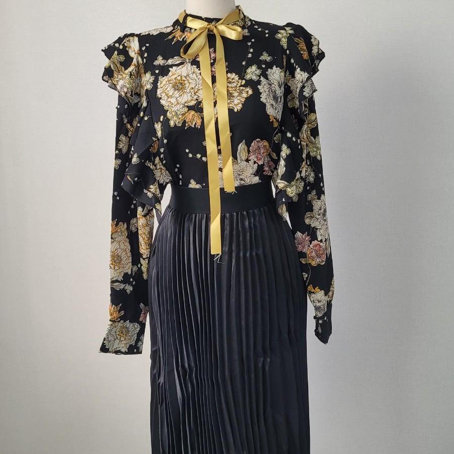 새상품 플라워 블라우스 플리츠 세트 옷