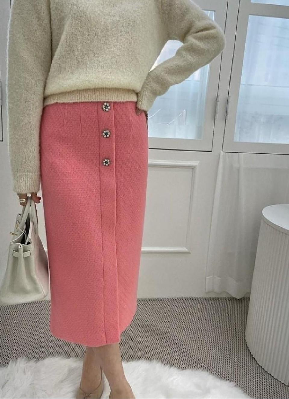땡처리세일 단추값만받고 드려요!! 새옷 크리스탈단추 울 스커트