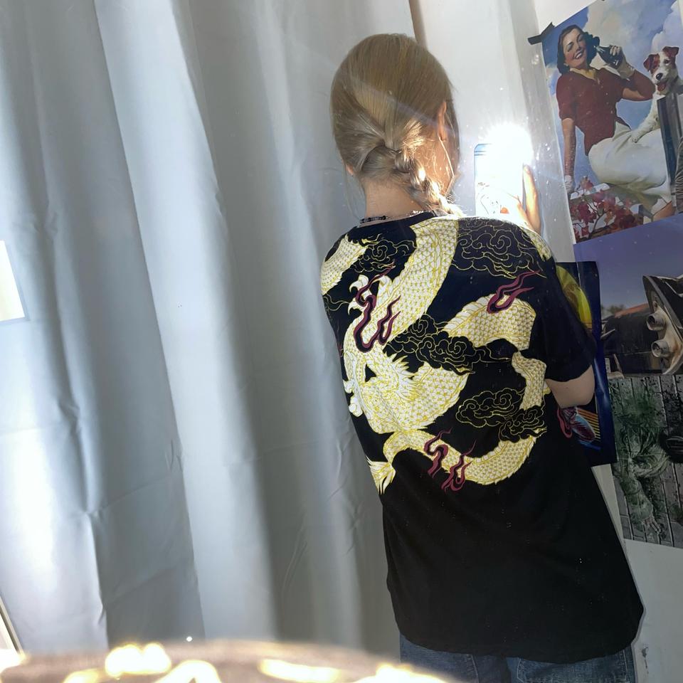 용 자수 반팔 티셔츠 XL