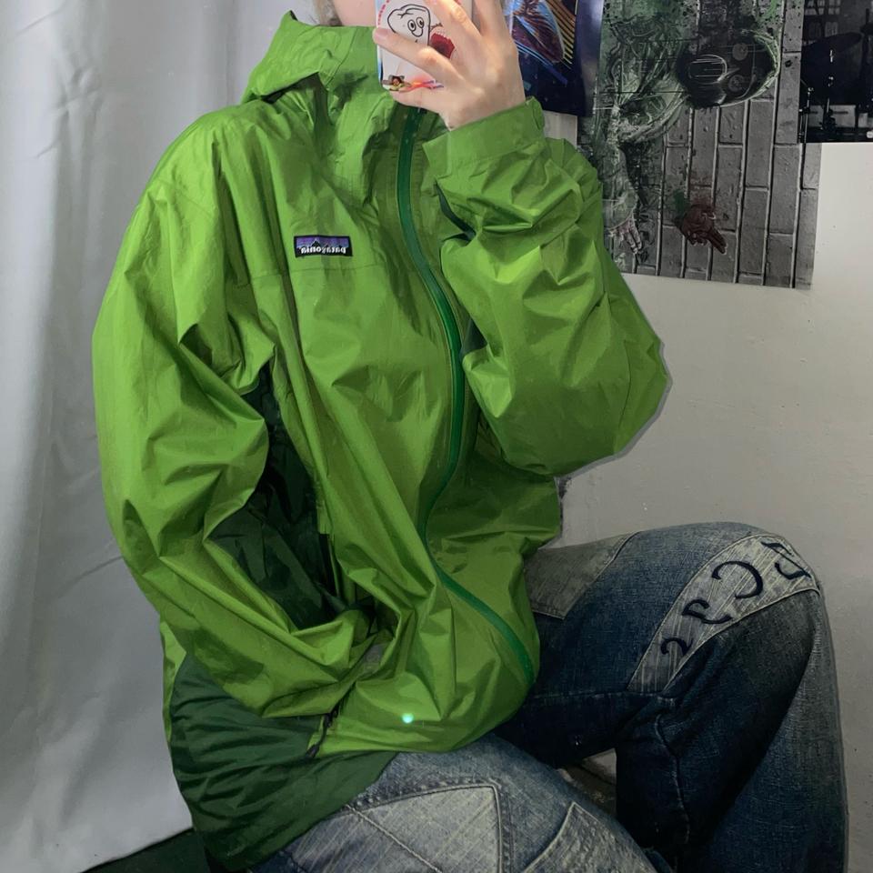 파타고니아 바람막이 L