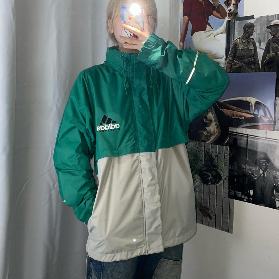 아디다스 올드스쿨 바람막이 105