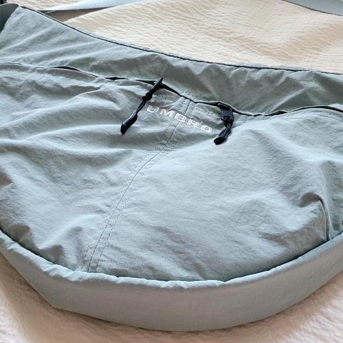 [엄브로]포켓 보호백 페일 그린