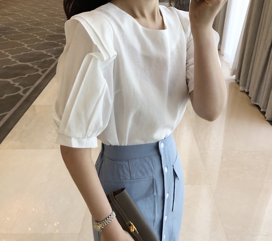 베니토 반팔 블라우스