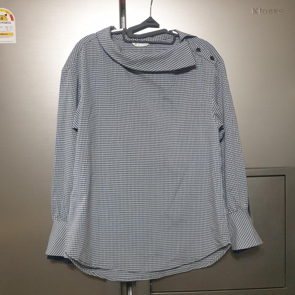 잇미샤 체크패턴 소매포인트 블라우스