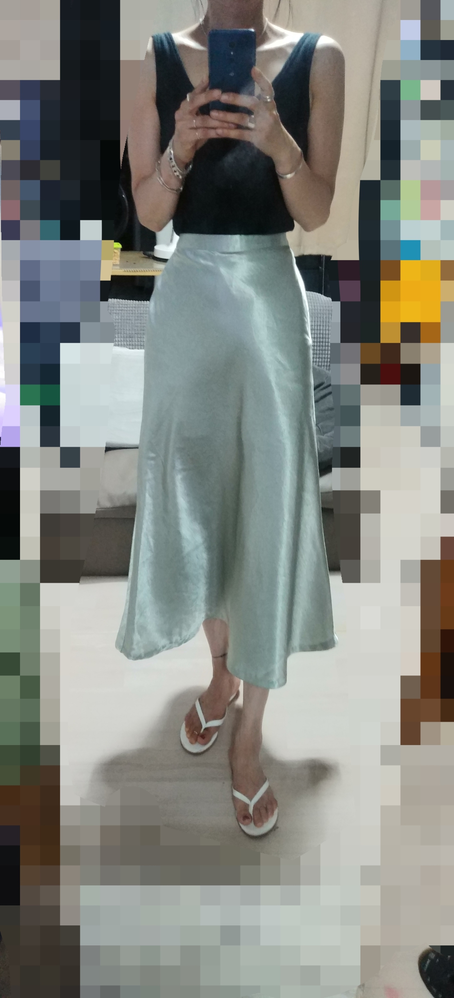 세틴 뒷밴딩스커트