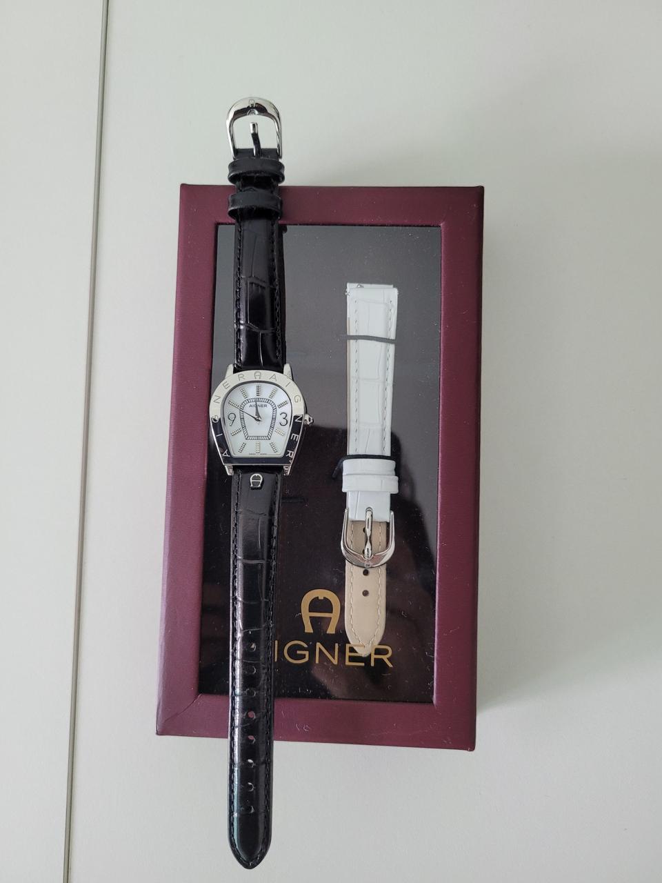 아이그너 가죽시계