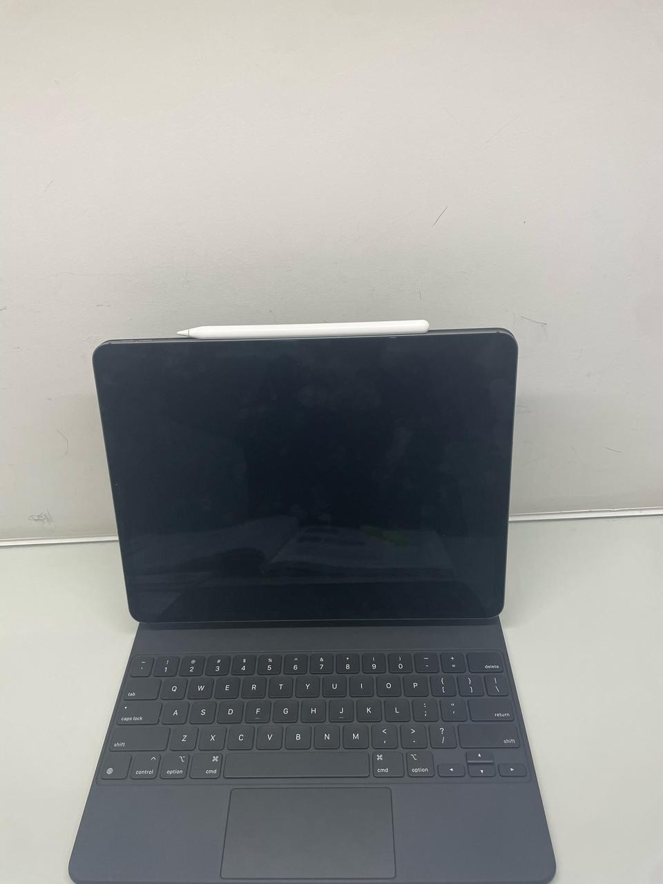 아이패드 12.9 3세대 셀룰러+정품 매직키보드 +애플펜슬2정품