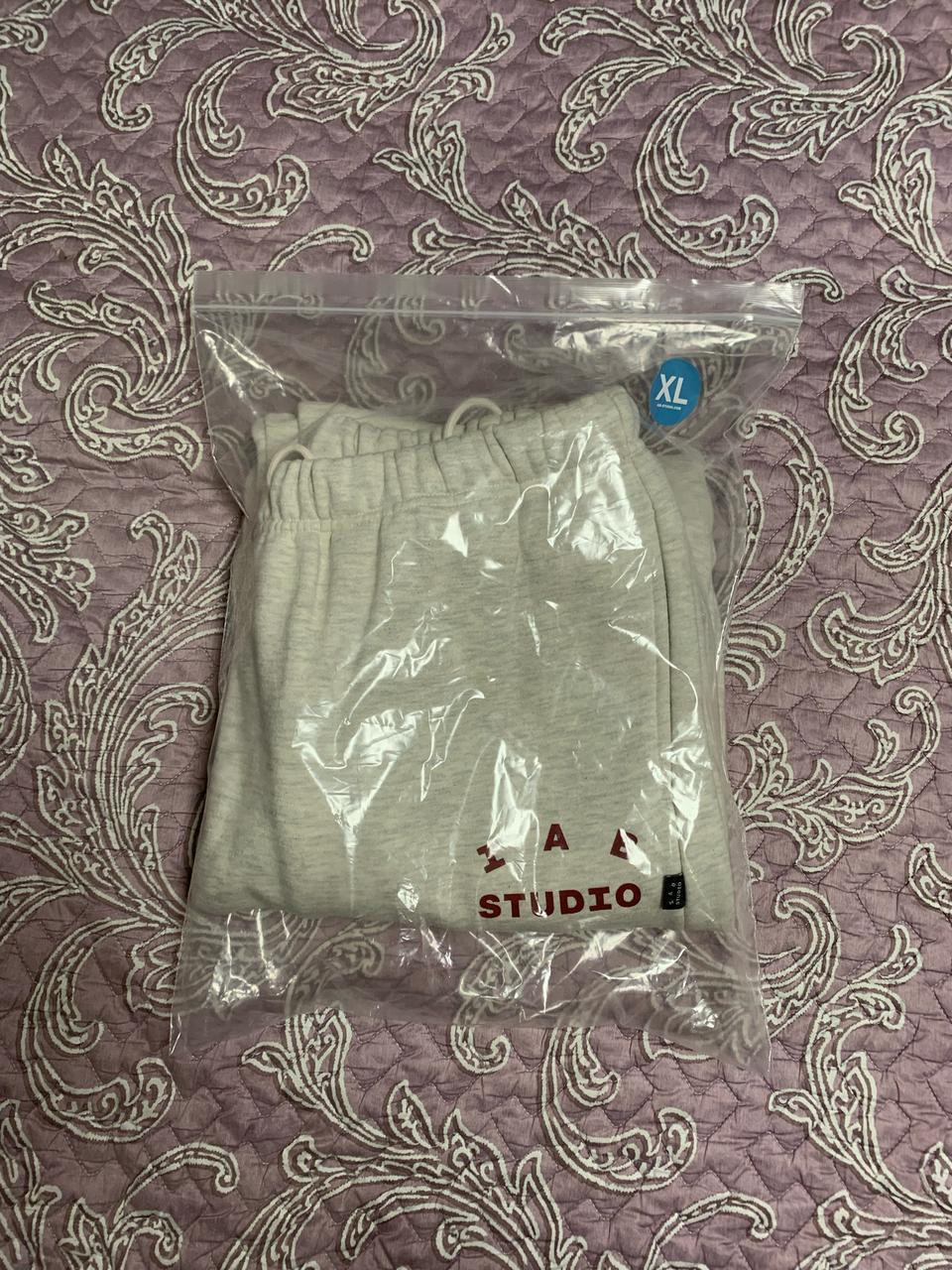 아이앱 스웨트팬츠 오트밀 버건디 22ss