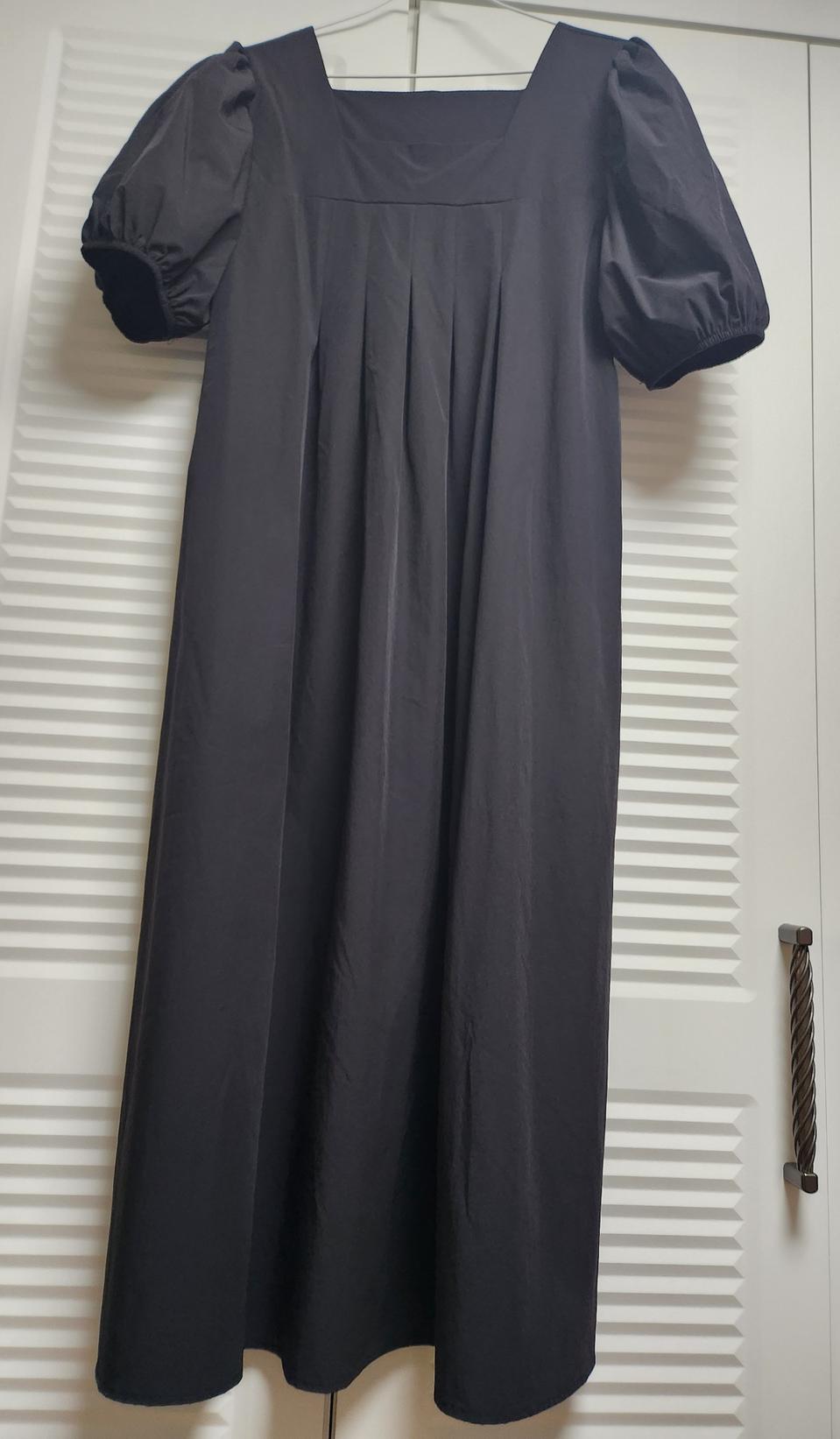 바스락 스퀘어넥 주름 롱 원피스