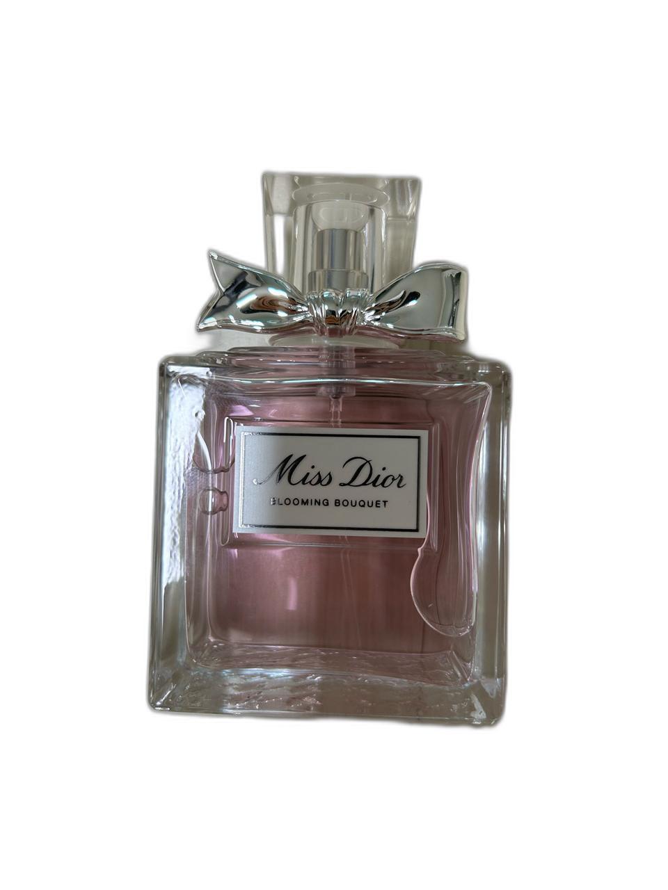 디올 블루밍부케 100ml 새상품