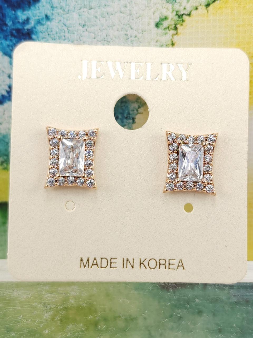 네모 큐빅 딱붙 귀걸이, 새상품