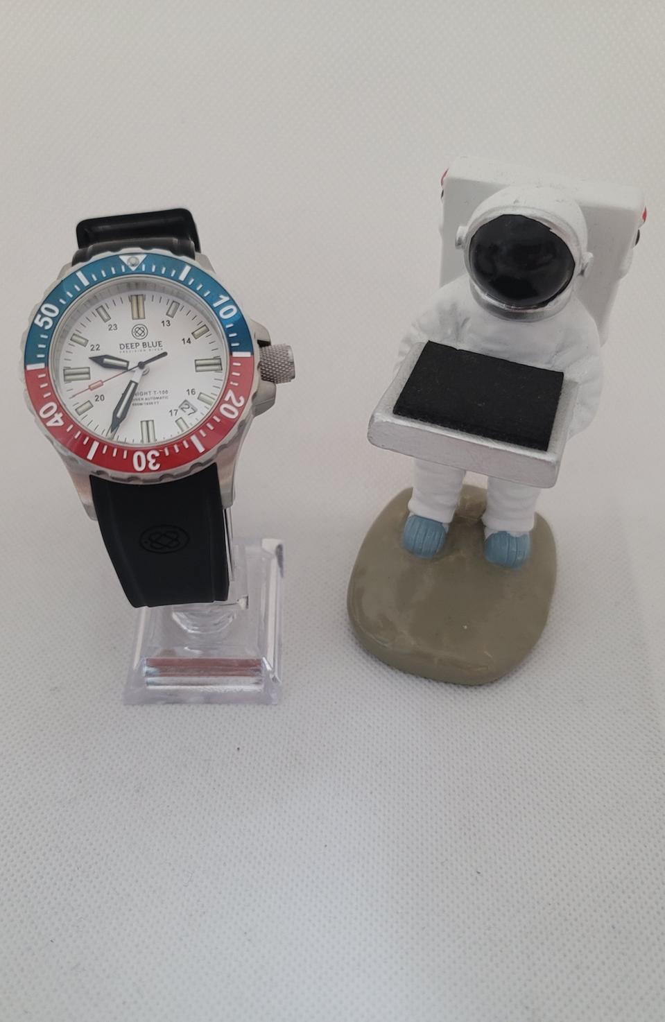 (정품) 딥 블루500m방수 시계