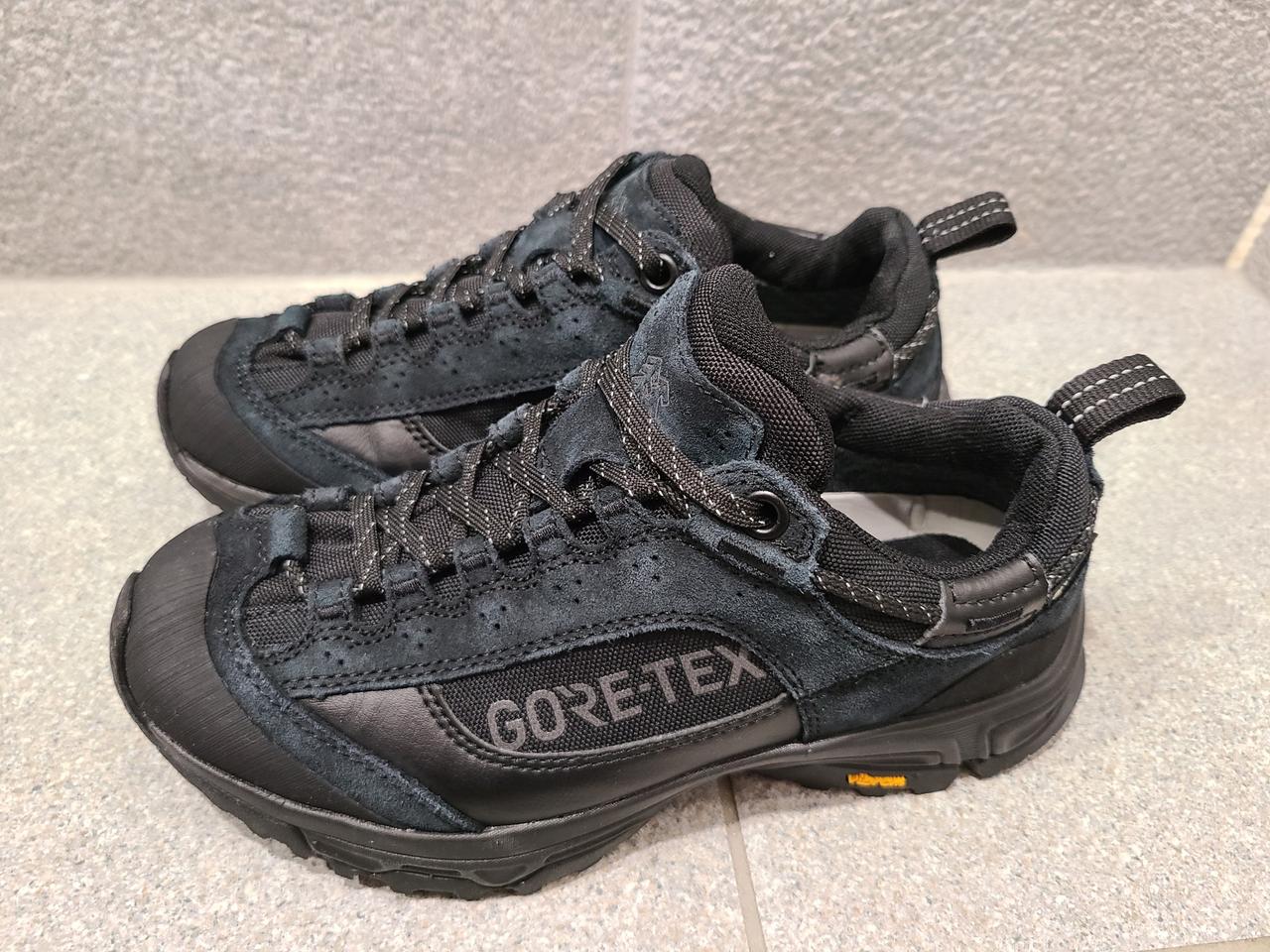 코오롱 등산화 225