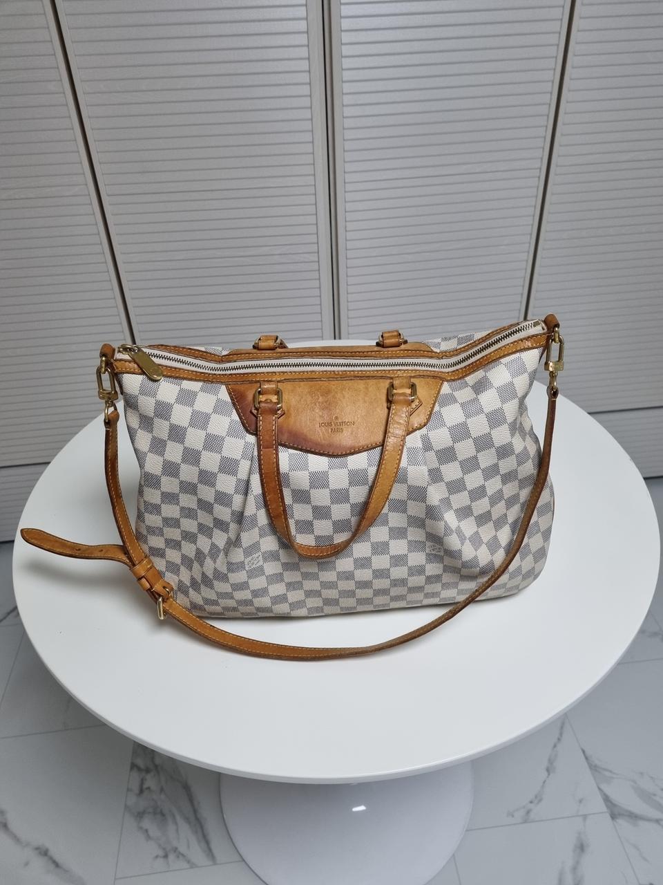 루이비통 여성 가방(정품 보증서)