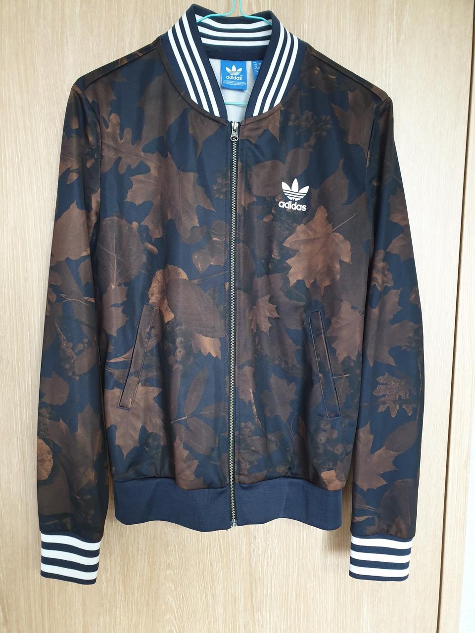 아디다스 트랙탑