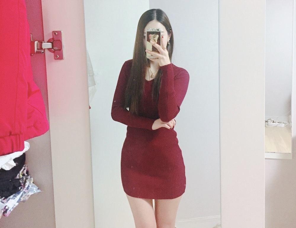 브이넥 니트원피스(와인색상)