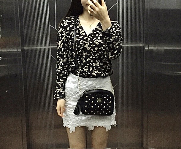 플라워 봄블라우스