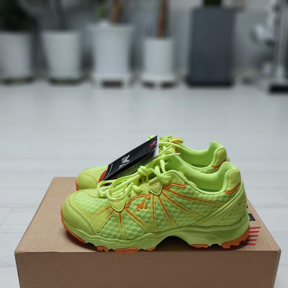 밀레 트레킹화 240.