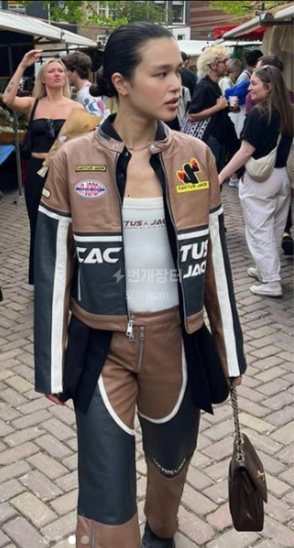 95,XL ) 트래비스스캇 x 에어조던 레더자켓