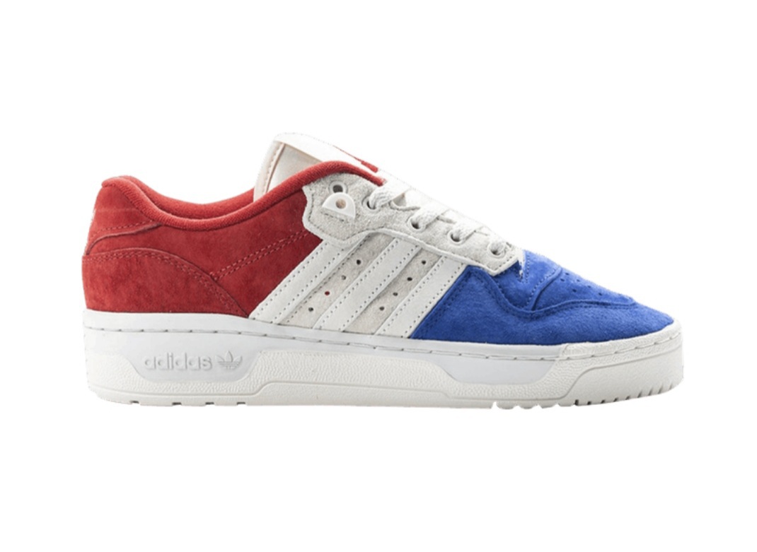 아디다스 운동화 235새거