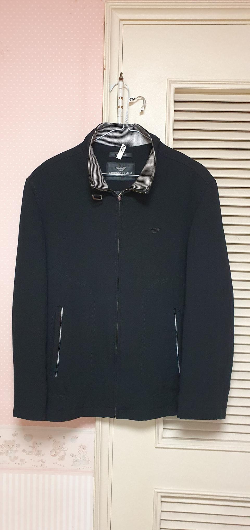 조르지오 아르마니 점퍼