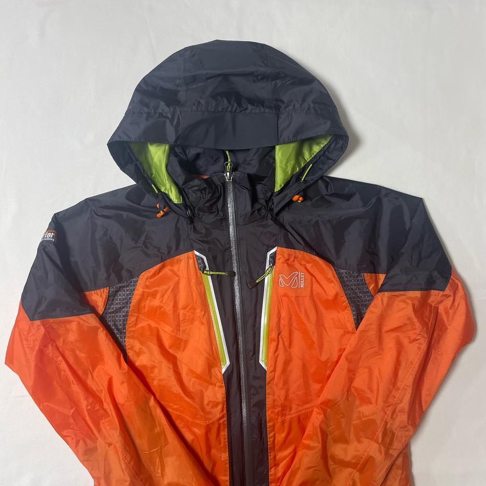 밀레 바람막이 100