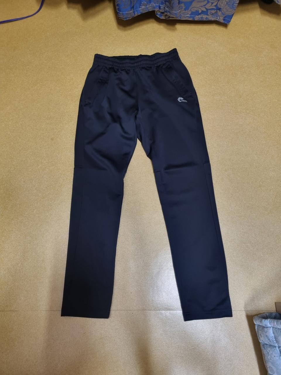 정품 네파 남여공용 트레이닝 팬츠 팝니다.