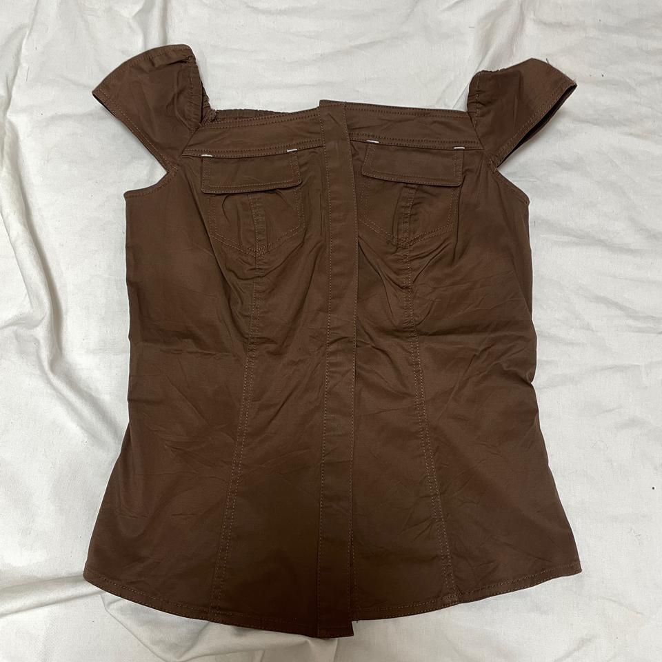 브라운오픈 숄더 블라우스