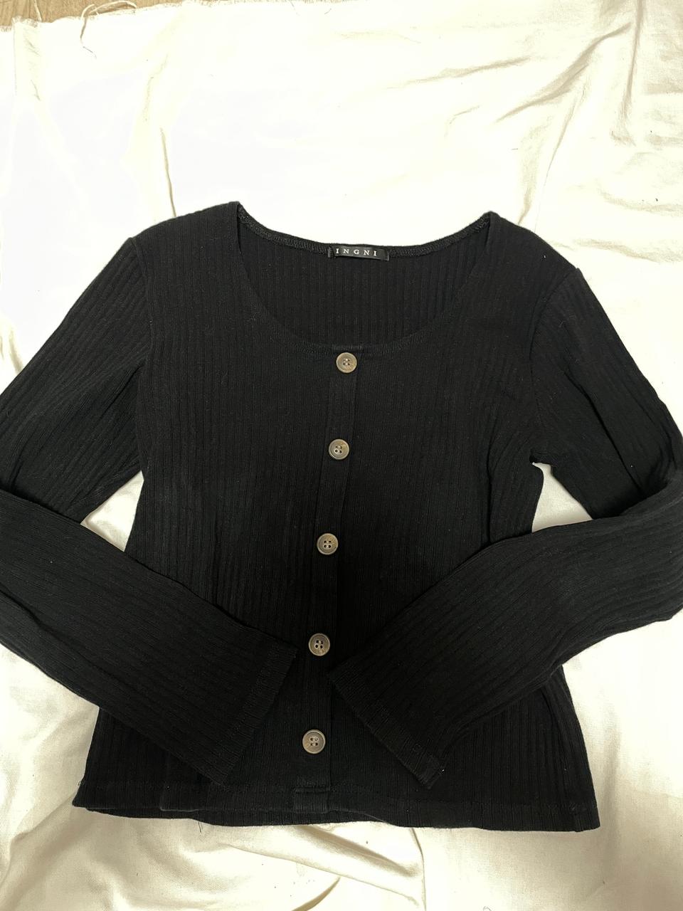 가디건 같은 티셔츠