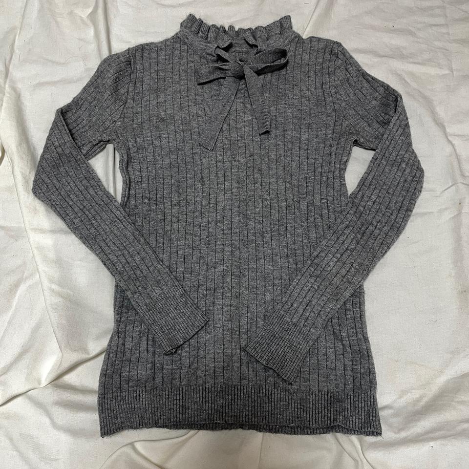 프릴 회색 셔츠