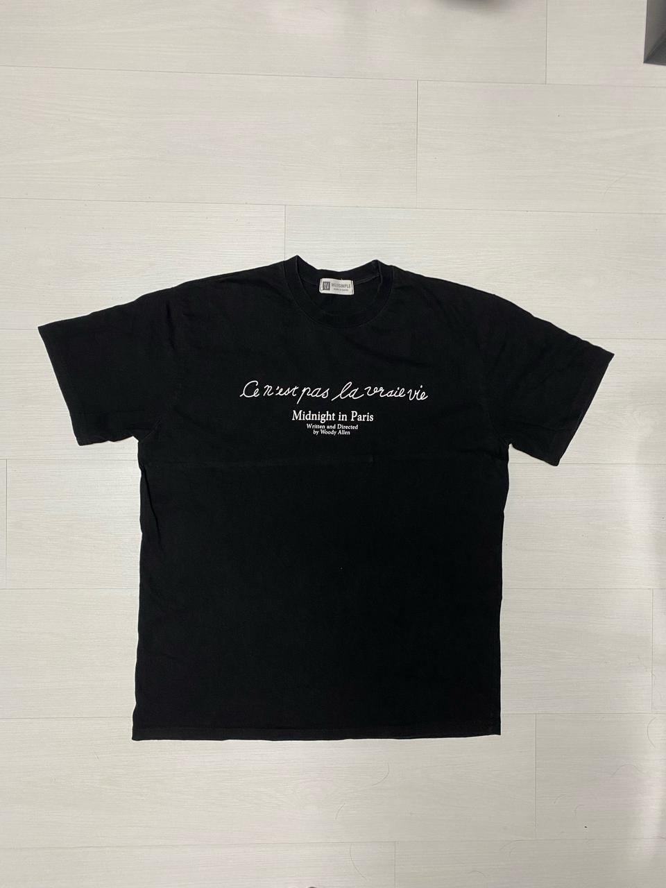 파리 검정 티셔츠팔아요