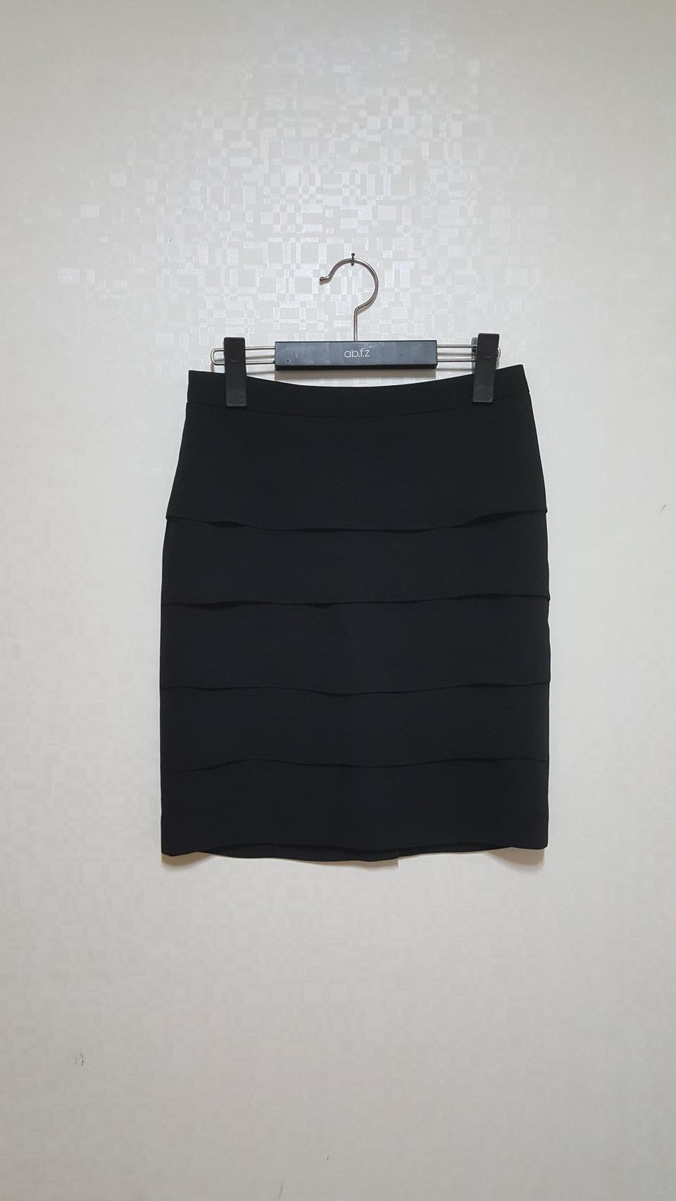 LYNN 정장 스커트