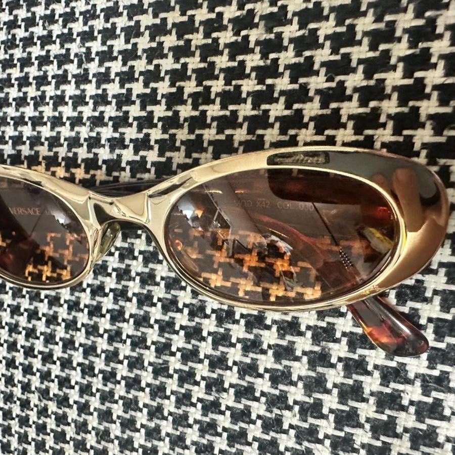 베르사체 골드테 선글라스