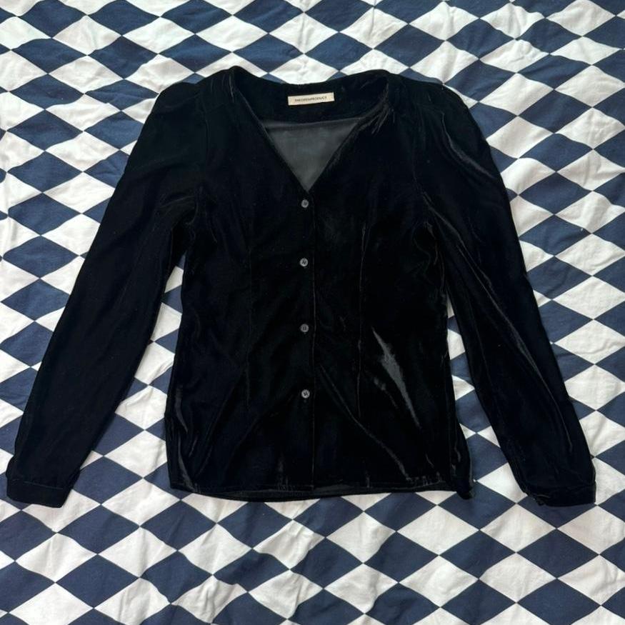 더오픈프로덕트 벨벳 블라우스