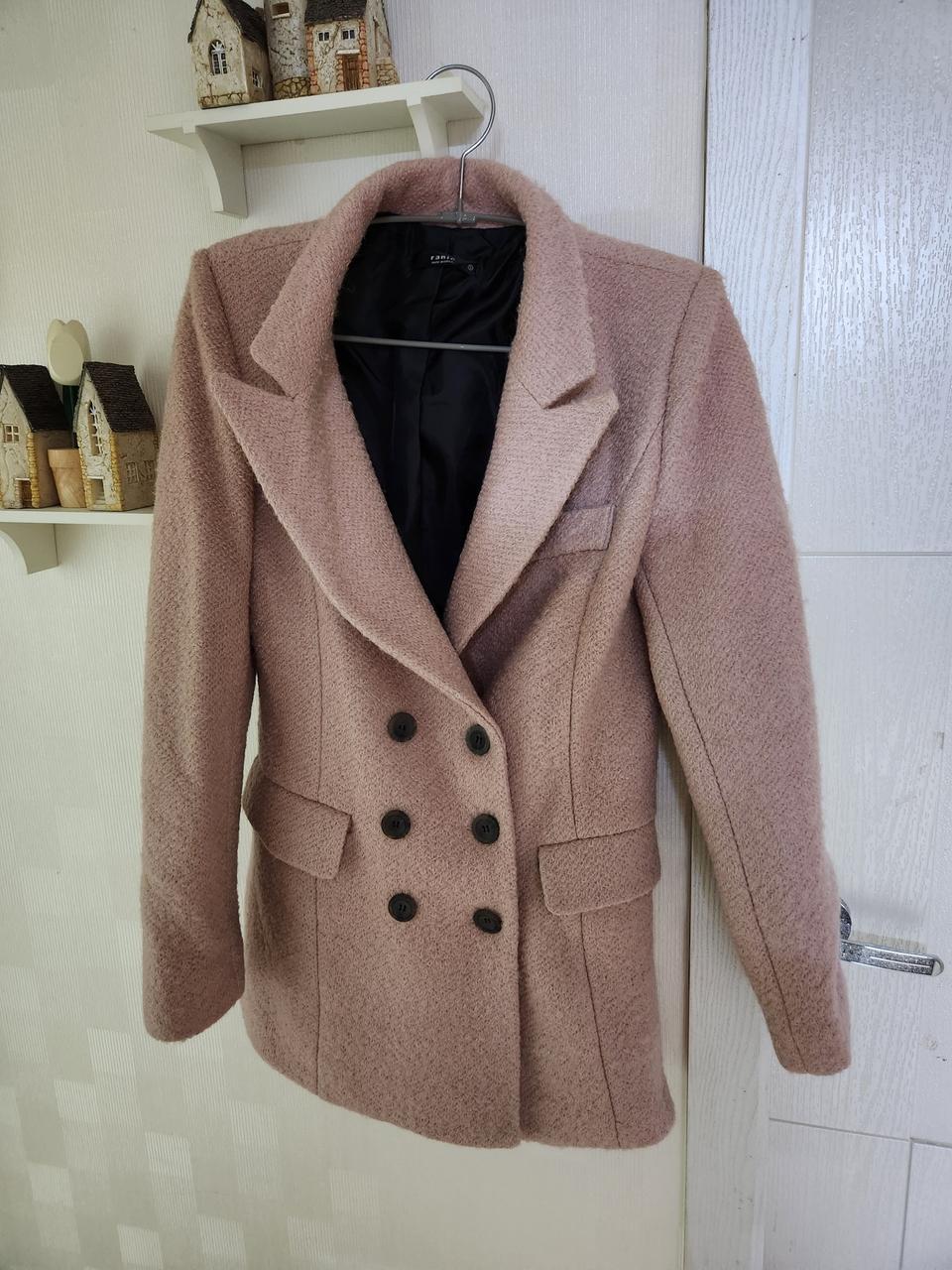 라니에 여성핑크코트쟈켓