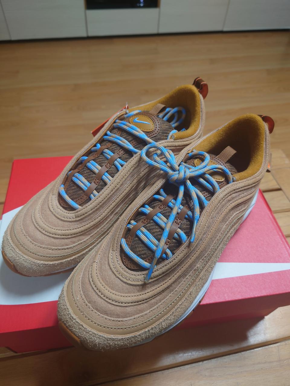 나이키 에어맥스97 SE 팝니다 나코탭 새상품270