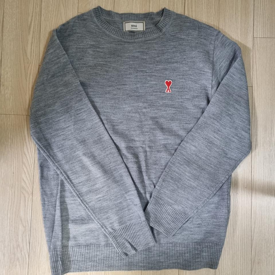 아미 가을 니트팝니다