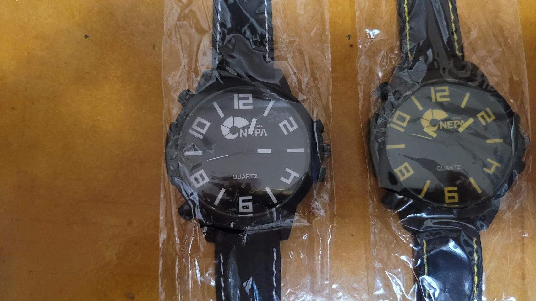 NEPA 손목시계 팝니다.