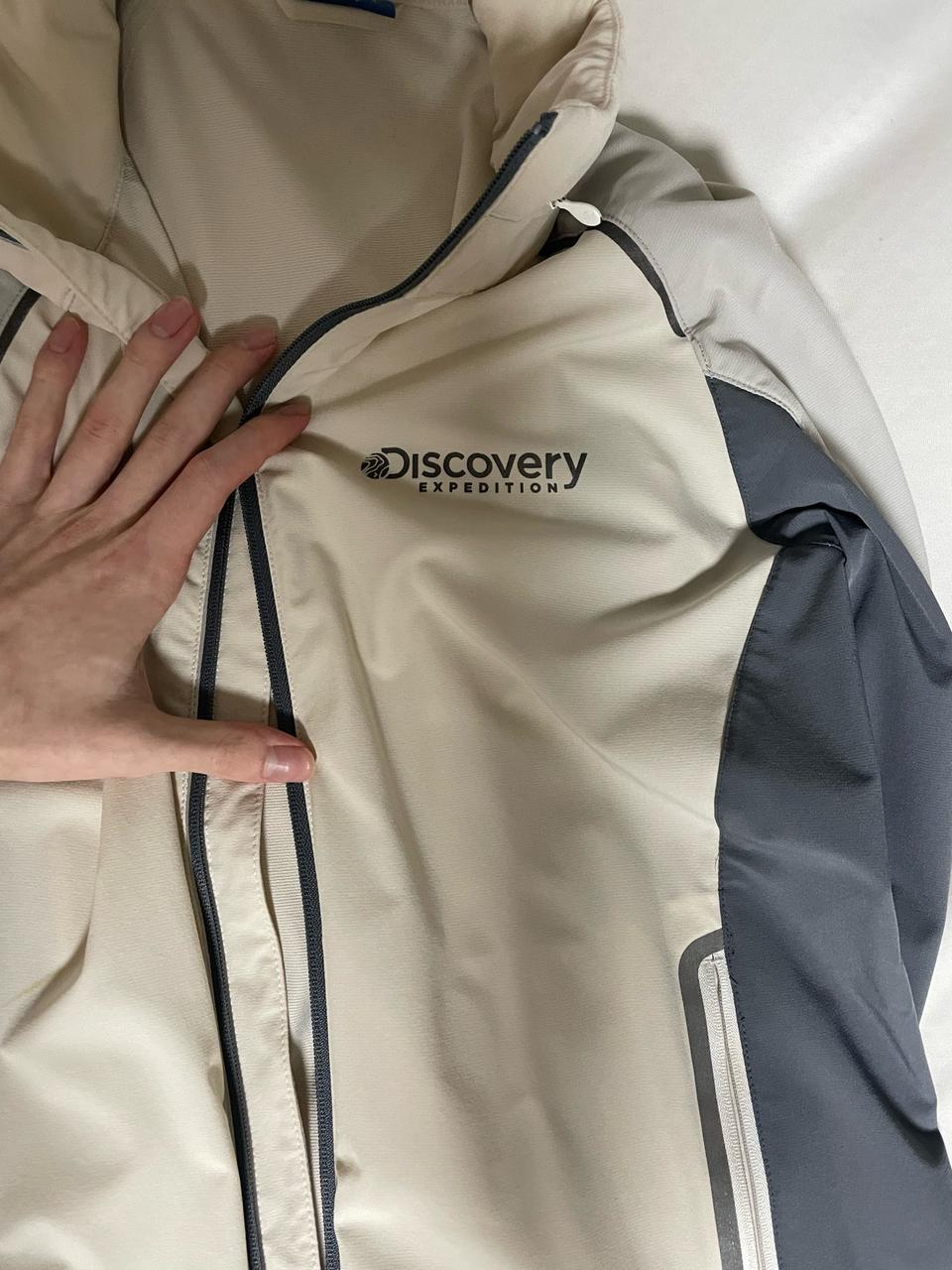 디스커버리 바람막이