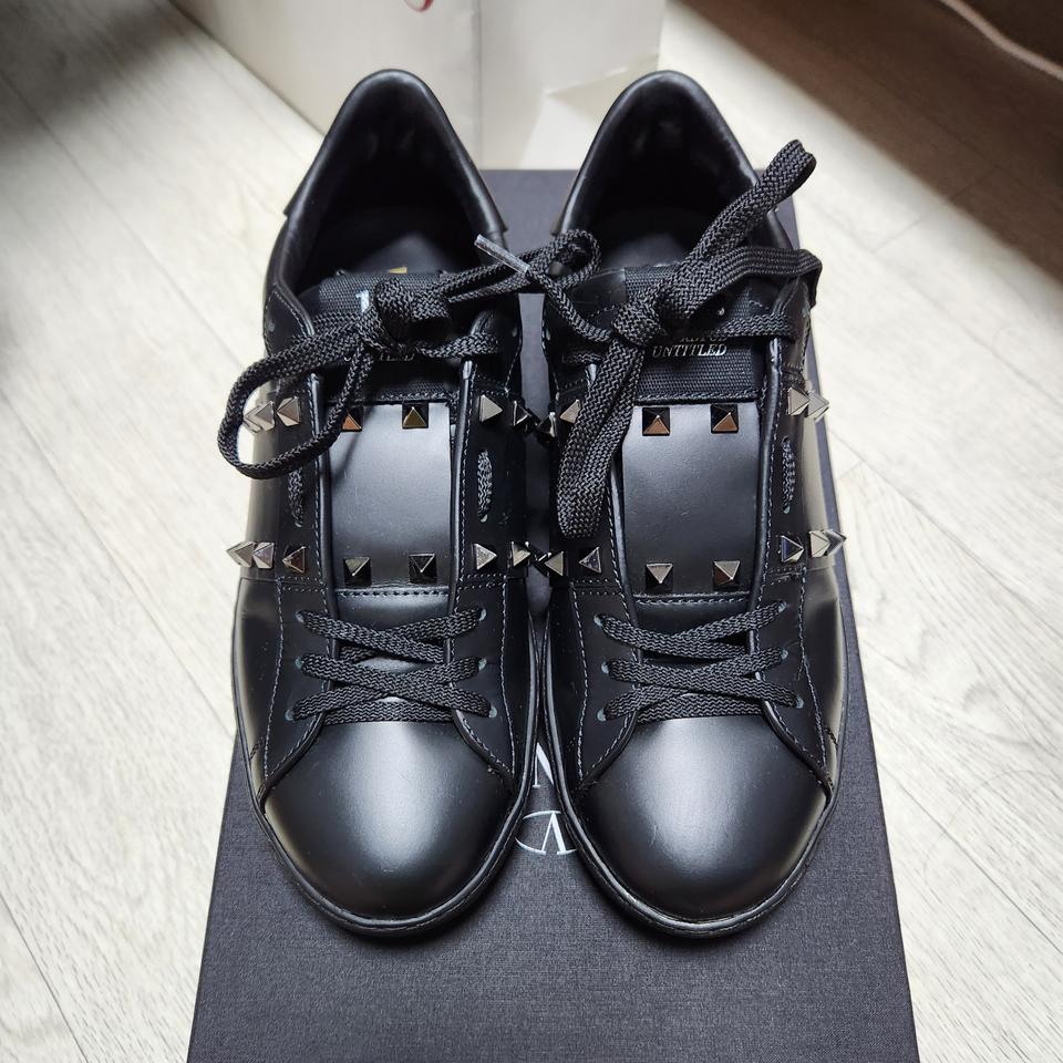 정품 발렌티노 락스터드 스니커즈39