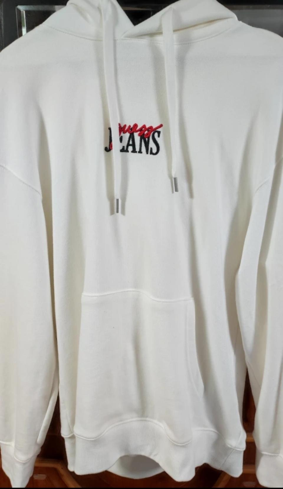 GUESS게스후드티100